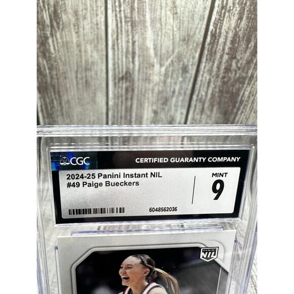 2024-25 Panini Instant NIL Paige Bueckers #49 Panini Instant 1st PR #/3607 CGC 9 - Picture 2 of 10